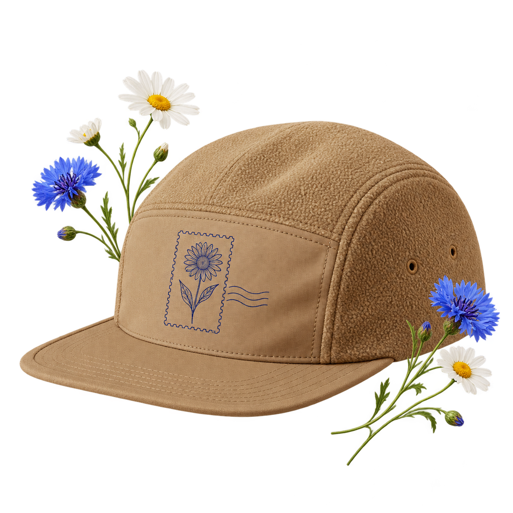 Beechfield B220R camper cap — fleece crown, ripstop nylon front panel and flat peak
