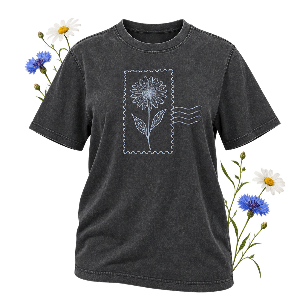 Build Your Brand BY190 with short sleeves and a crew neckline
