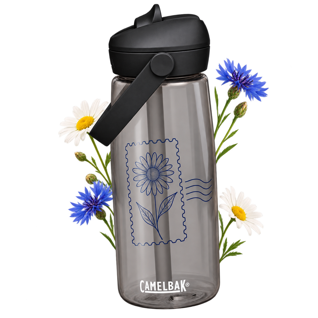 CamelBak Thrive Flip Straw Bottle 25oz in Tritan Renew plastic with an included flip-straw lid
