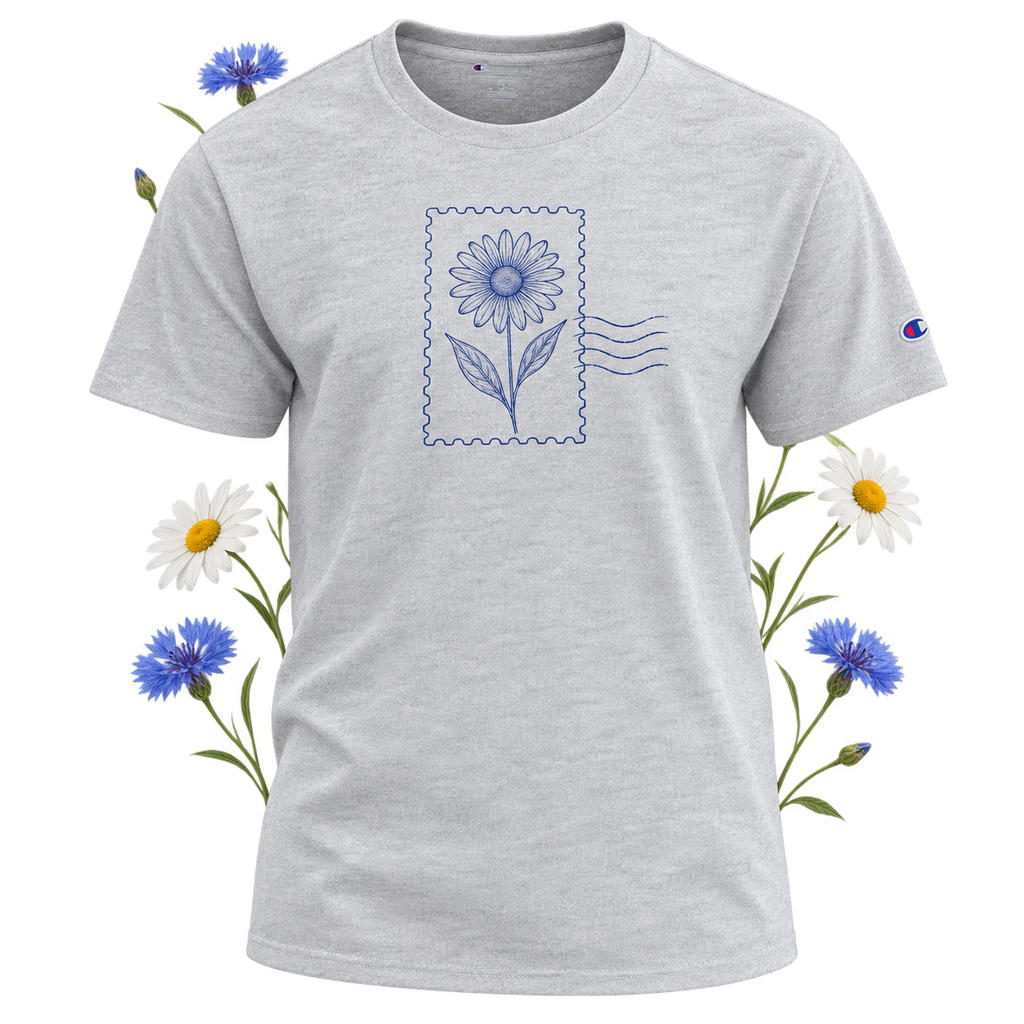 Champion T425 with short sleeves and a crew neckline