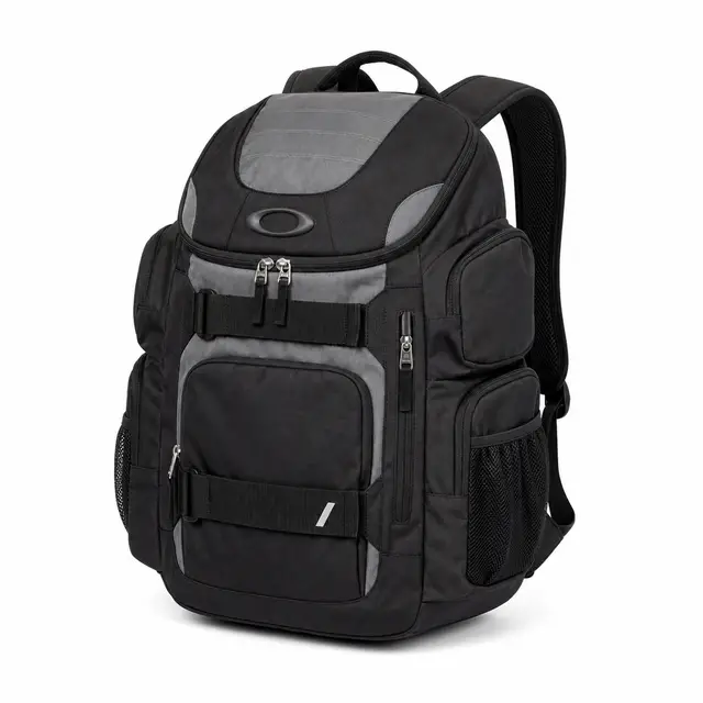 Oakley 921012ODM Enduro 2.0 Backpack 30L, polyester construction, embroidery compatible