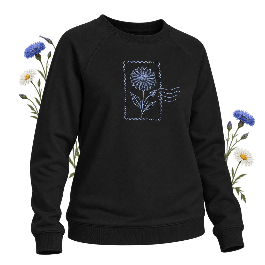 SOL'S 03567 with long sleeves and a crew neckline, showing its sweatshirt format